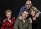 Estreno de Roberto García con la memoria al fondo