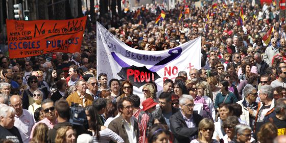 "Fabra hipoteca la sanidad pública por falta de liquidez"