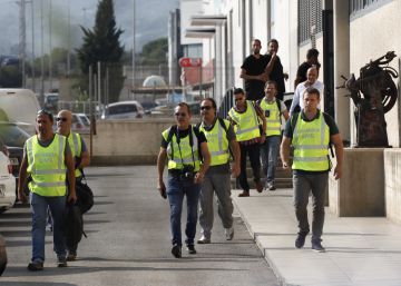 La Guardia Civil registra la redacción de un semanario de Valls en busca de material del referéndum