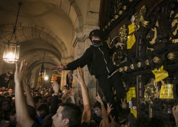Reacciones del 1-O en Cataluña | El PP pide “intervenir” TV3, la educación y los Mossos