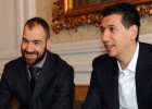 Dos colosos entre la miseria
