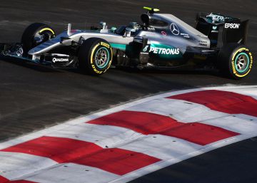 Rosberg gana en Bakú
