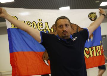 Uno de los principales cabecillas de los ultras rusos amenaza: “Los gais deben tener cuidado”