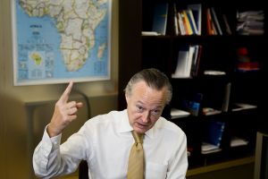 El pluriempleo del exministro Piqué
