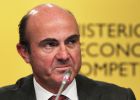 El Gobierno acelera las fusiones para reactivar el crédito y la economía