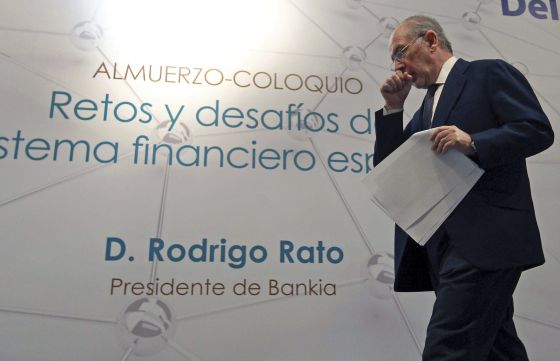 Rato anuncia que Bankia pujará por la entidad nacionalizada Unnim