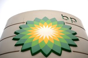 BP obtiene ganancias en 2011 tras el impacto del vertido de México