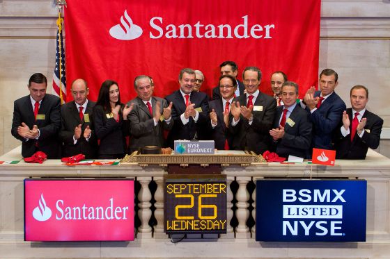 La filial del Santander en México sale a Bolsa valorada en 12.800 millones | Economía | EL PAÍS