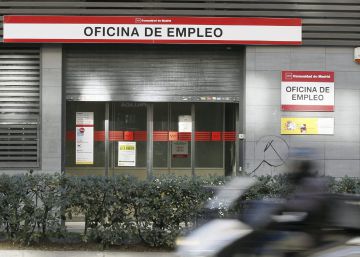 El 96% de los nuevos desempleados que deja noviembre son mujeres