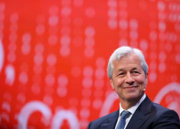 El banquero más poderoso de Wall Street dice que el bitcoin es un “fraude estúpido”