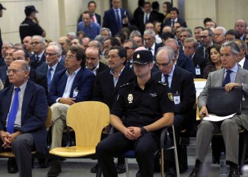 El Tribunal Supremo mantiene a Rodrigo Rato la condena de cuatro años y medio por las tarjetas ‘black’