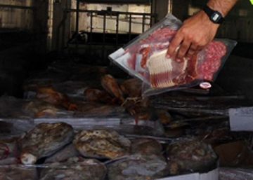 El fraude de los jamones caducados: congelar y falsear etiquetas para vender carne pasada