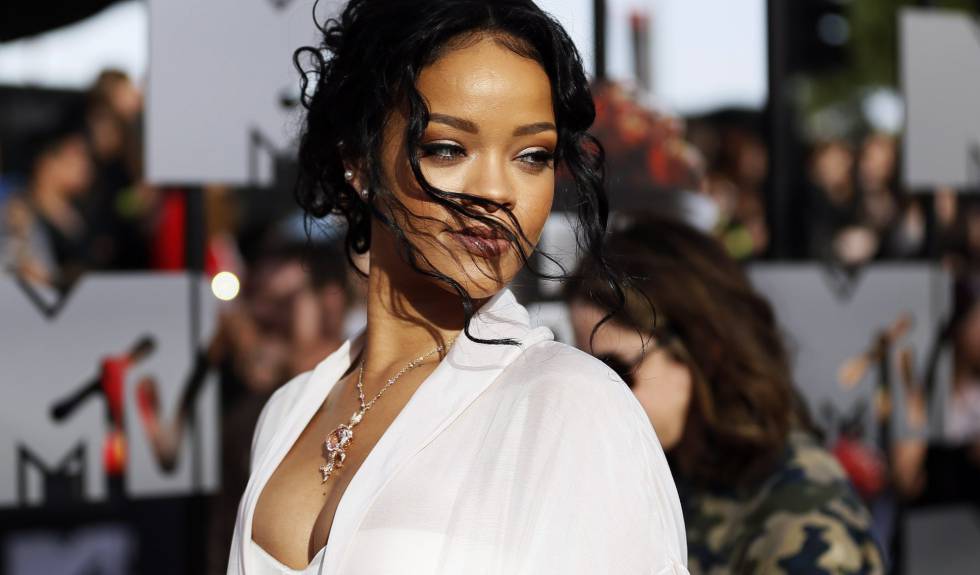 Así Engaña A Rihanna Su Mejor Amiga Estilo El PaÍs