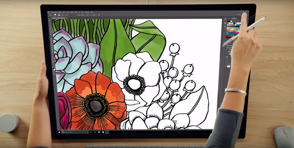  Con un diseño similar al del iMac, el  Surface Studio  (entre 3.000 y 4.000 euros) pretende cautivar a los amantes del diseño y el arte. Incorpora una pantalla táctil y una bisagra para que se incline y se convierta en un lienzo con 4.500 x 3.000 píxeles. Para dibujar en esta delgada pantalla se puede utilizar el dedo o el Surface Pen, que se adhiere a un lado de la misma mediante un imán. 