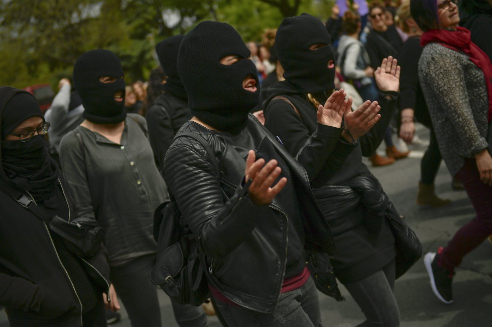 Fotos La Manifestaci N Contra La Sentencia De La Manada En Pamplona