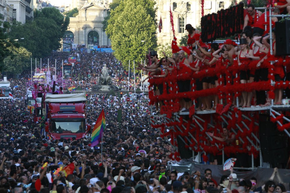 Fotos A Os Del Orgullo Gay En Madrid Madrid El Pa S