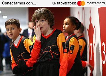 Los 10 minutos más emocionantes en la vida de un niño de la Champions. Así se acelera su corazón