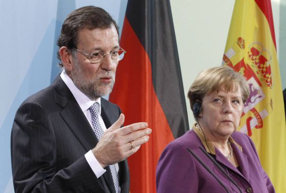 Rajoy urge a la UE a fijar objetivos más ?realistas? ante la recesión