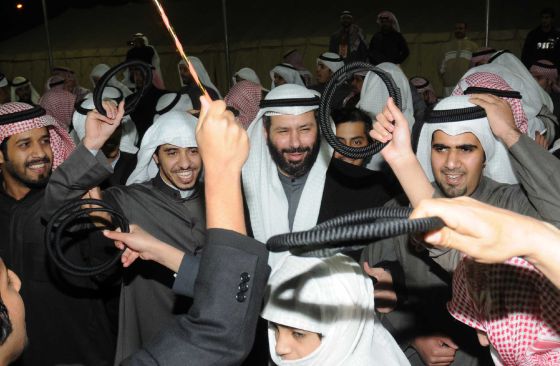 La oposición islamista vence en las elecciones al Parlamento de Kuwait