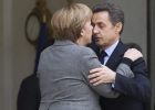 Merkel irrumpe en las presidenciales francesas