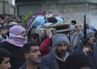 La oposición siria denuncia nuevas atrocidades en Homs de madrugada