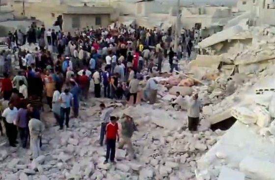 Una explosión deja decenas de muertos en Hama