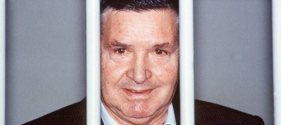Toto Riína, condenado a perpetuidad, acusa a Italia de colaborar con la Mafia - 1372697829_442254_1372700165_noticia_normal