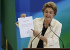 El Supremo acusa a Rousseff de dar “un salvoconducto” para Lula