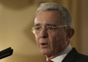 Uribe redobla su ofensiva internacional contra Santos ante las elecciones de 2018