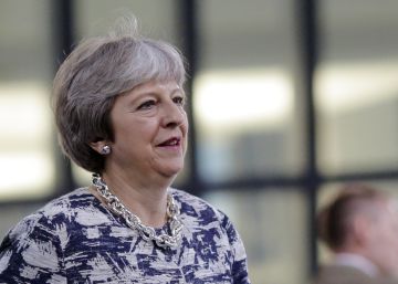 May publica su plan para el Brexit, con una zona de libre comercio que excluye los servicios
