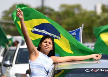El auge de Bolsonaro asoma a Brasil a una votación decisiva