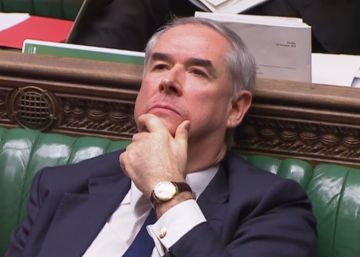 El Parlamento declara en desacato al Gobierno de May