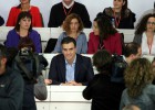 El PSOE se divide por los intentos de un sector para relevar a Sánchez