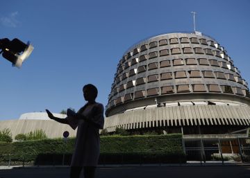 El Tribunal Constitucional suspende la ley de ruptura catalana