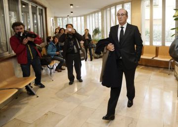 Franco dispara la escopeta nacional