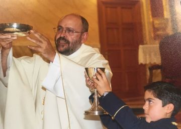 El niño que donó los 7.000 euros de regalos de su comunión a una ONG
