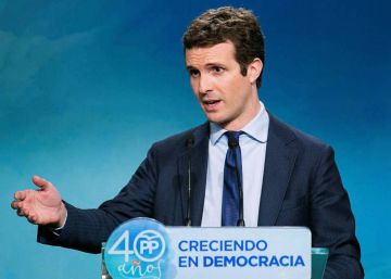 Pablo Casado alega que la universidad le convalidó 18 de las 22 asignaturas de su máster