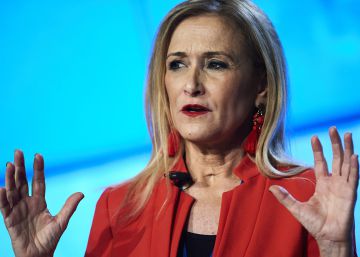 Los ‘otros’ profesores de Cifuentes: “El escándalo del máster nos está haciendo mucho daño”