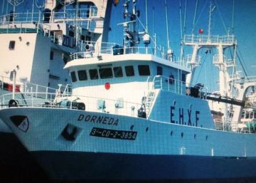 Un muerto y un desaparecido en el naufragio de un pesquero gallego en Argentina