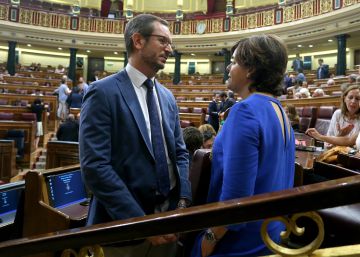 El nuevo PP promete una integración “gota a gota” y da tiempo a Santamaría