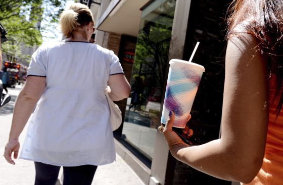 Consejo De Salud De Nueva York Proh Be La Venta De Refrescos Mayores A