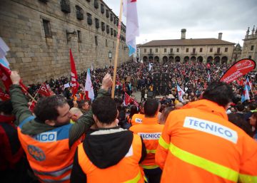 La falta de médicos saca a la calle a miles de personas en Teruel