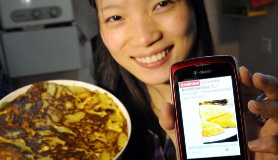 Tortilla de patata con receta china. / Z. A. - 1333371745_434155_1333371904_noticia_normal