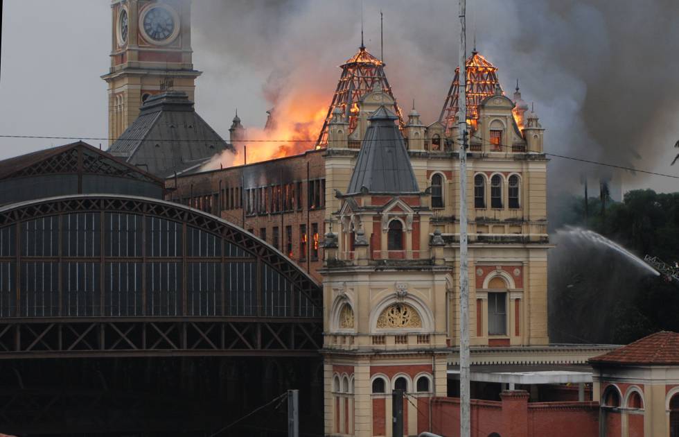 Incêndio destrói o Museu da Língua Portuguesa, em São ...