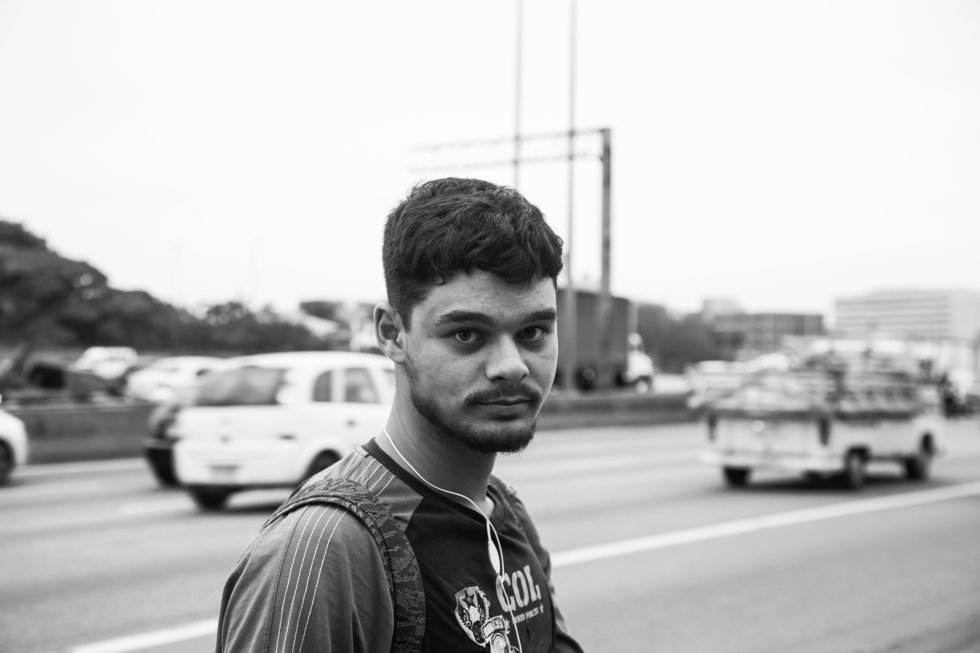 Bruno Começou A Trabalhar Em Uma Obra E Foi Informado