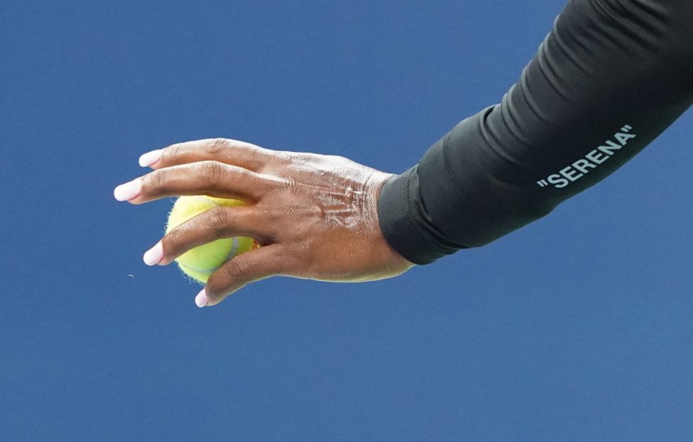 Serena Williams responde à proibição do uniforme com tutu de bailarina