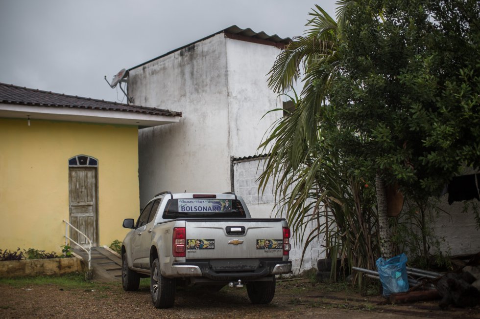 IMAGEM DO DIA - Bolsonaro fecha com Pastor Sampaio Jr. em Paço do Lumiar -  Neto Cruz