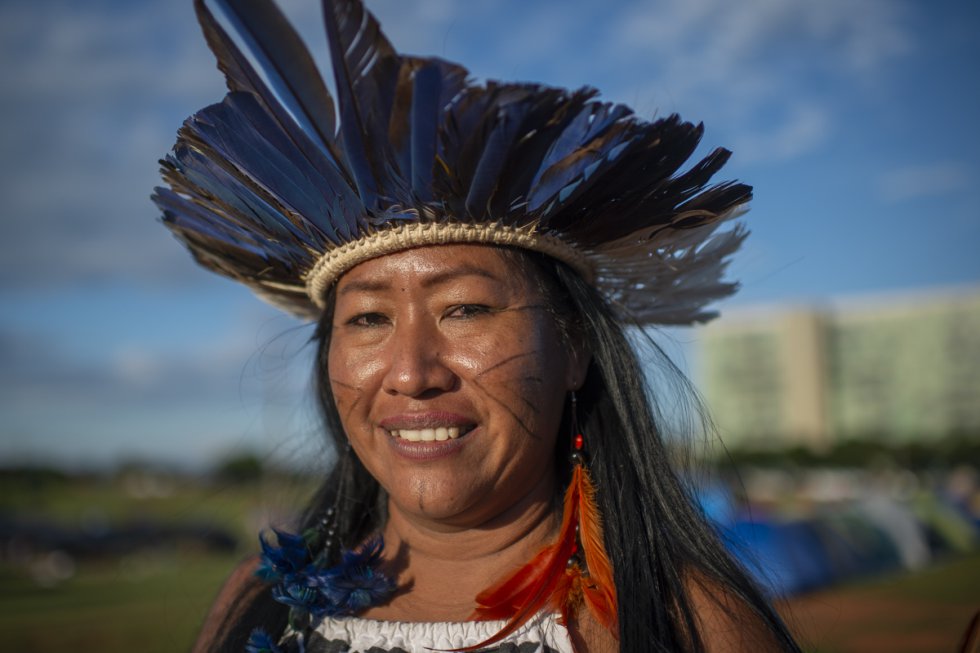 Fotos: Acampamento Terra Livre: As caras do acampamento indígena em  Brasília | Brasil | EL PAÍS