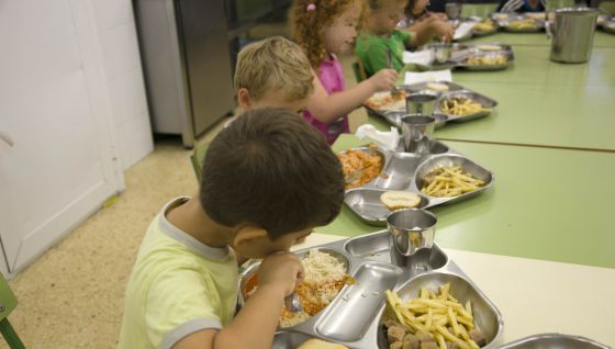 Los padres de alumnos quieren comedores gratuitos en verano ... Los padres de alumnos quieren comedores gratuitos en verano ...