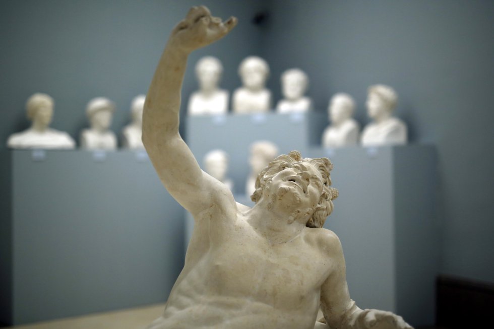Una vista de otra de las salas de exhibición de yesos antiguos del Museo de la Real Academia de Bellas Artes de San Fernando. El Taller de Vaciados irradió desde temprano hacia otras academias e instituciones tanto de España (los casos más notorios son los de Sevilla y Valencia) como de México o Filipinas (Academia de bellas Artes de Manila), donde envió copias de sus yesos.
